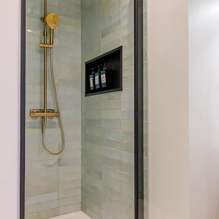 L'elegance, Premium - Lomme - Netflix Apartament